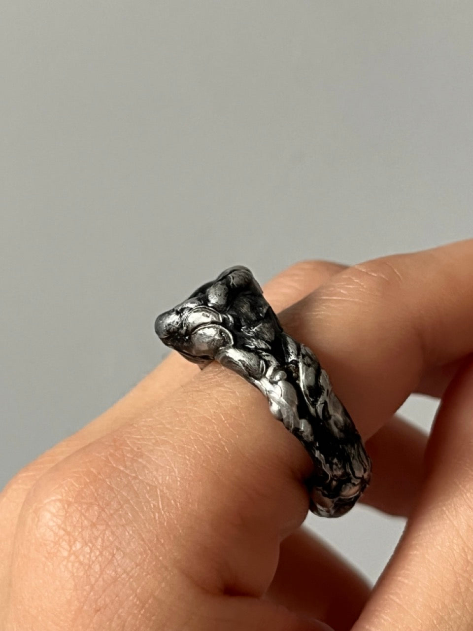 anillo hecho a mano hombre
