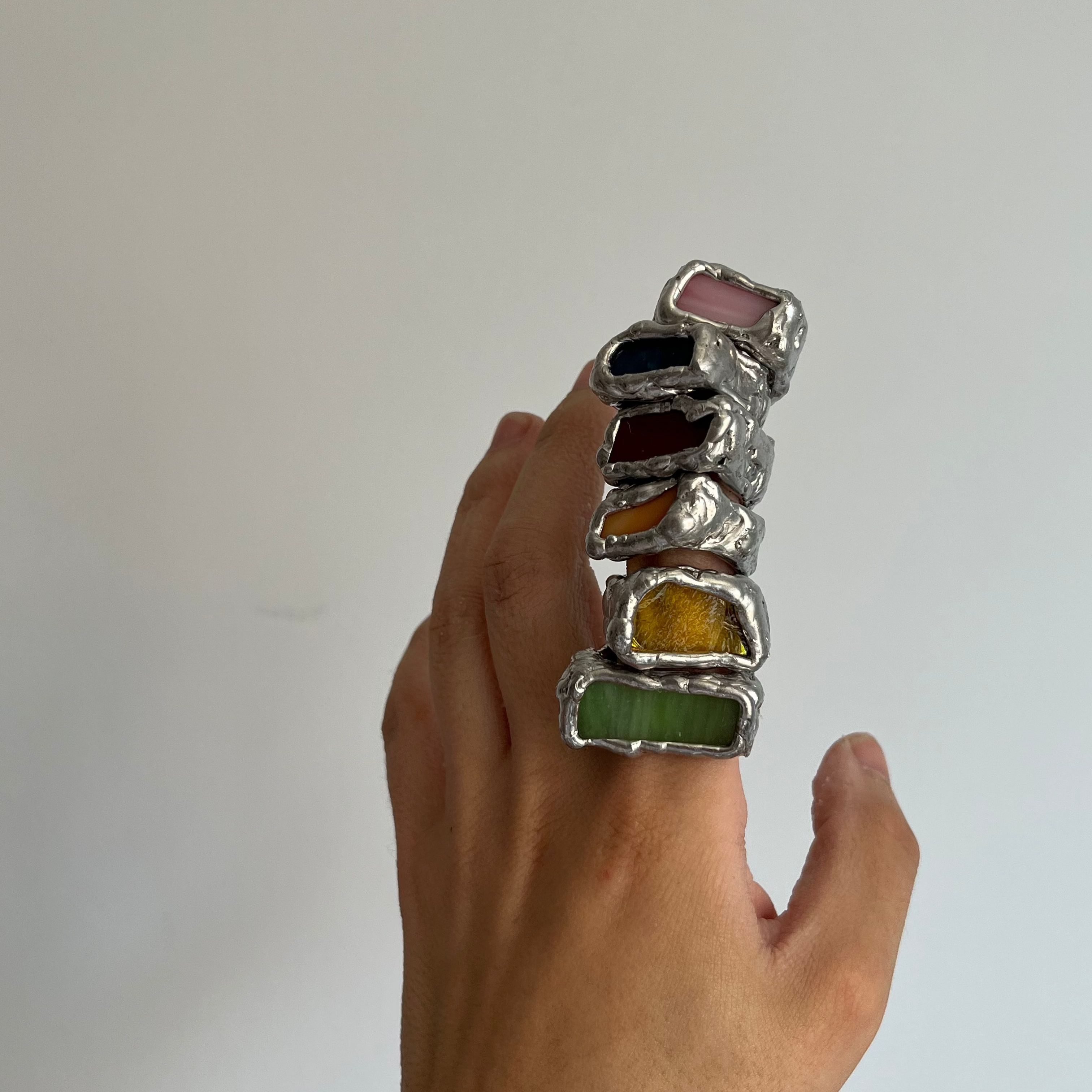 anillo color 