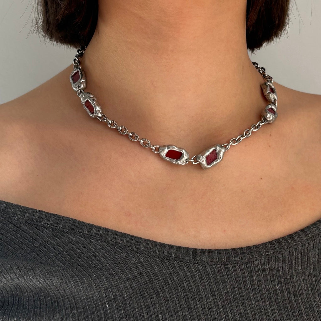 collar plateado artesanal