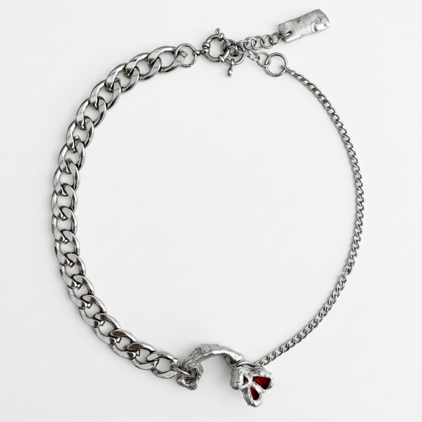 collar cadena plateada hecho a mano