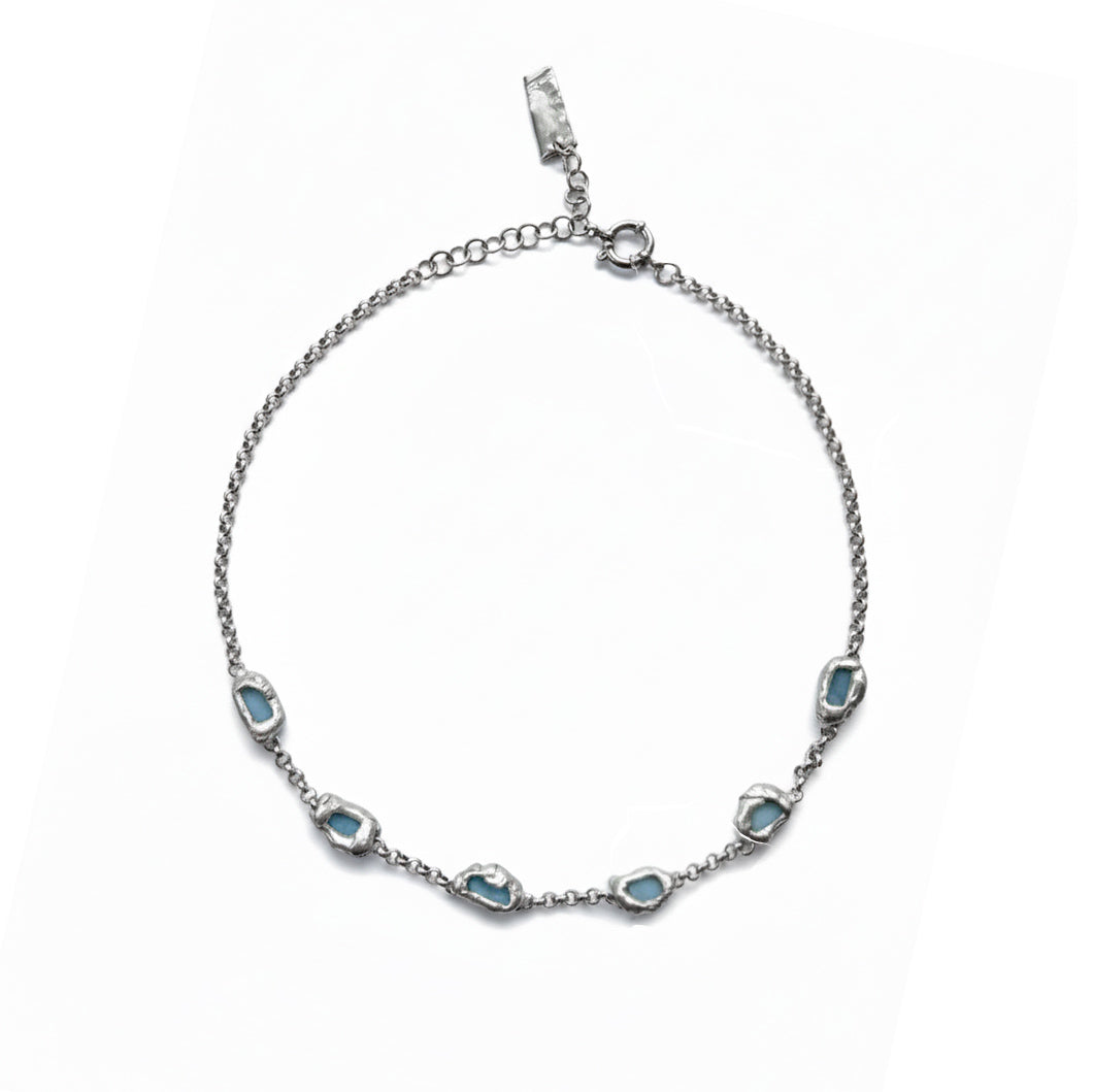 collar plateado hecho a mano